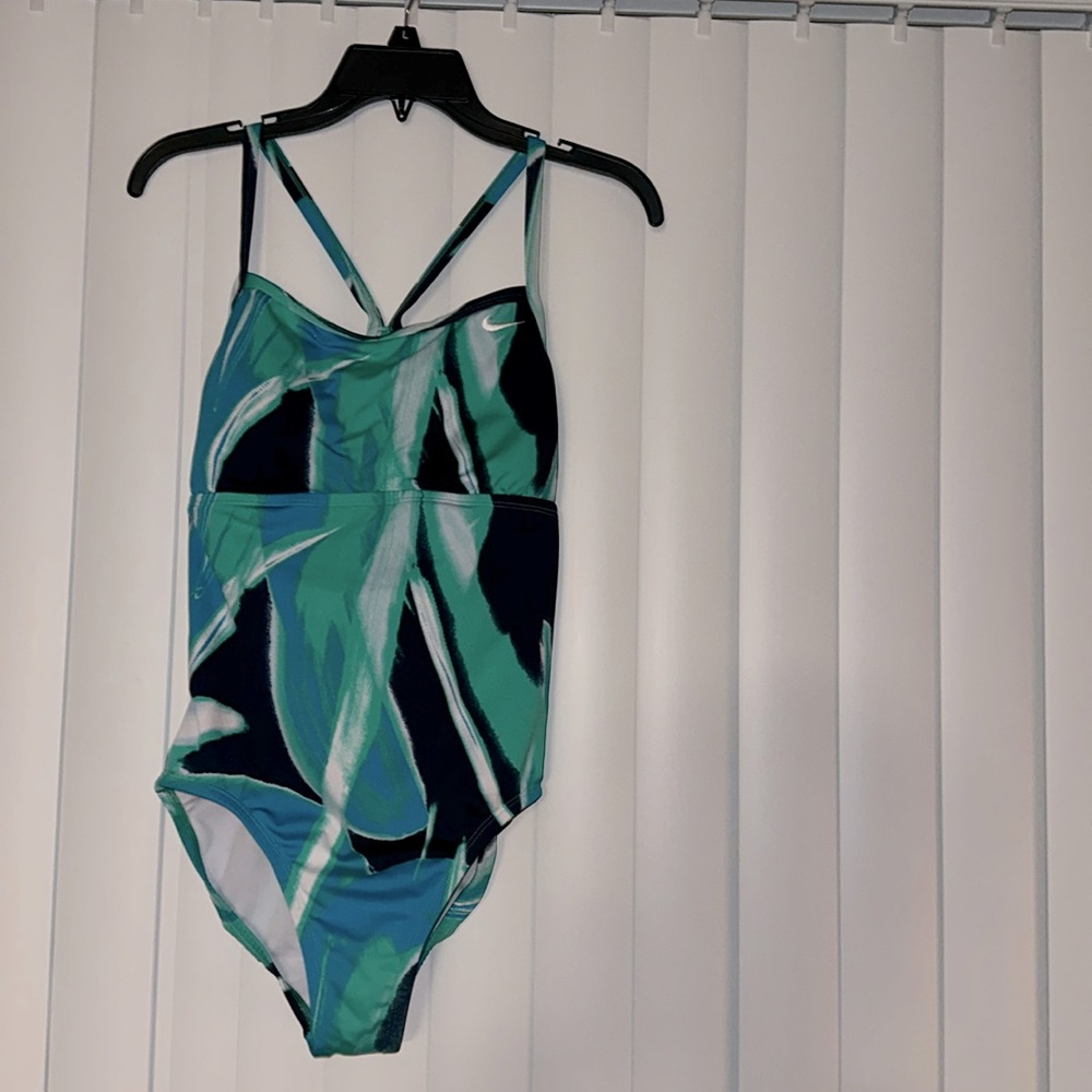 Nike Large One Piece Swimsuit